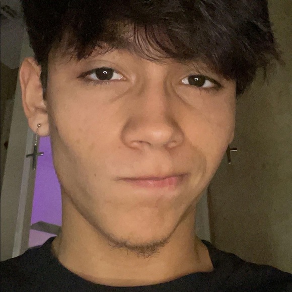 Meet your seller, yadi. - Picture 4 of 6